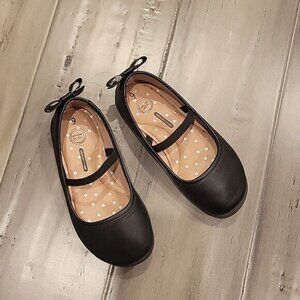 Wonder national toddler girl,   size 9